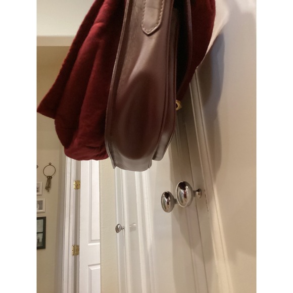 Cartier Crossbody Bag Leather Shoulder Bag Burgundy Designer Purse - Picture 12 of 16